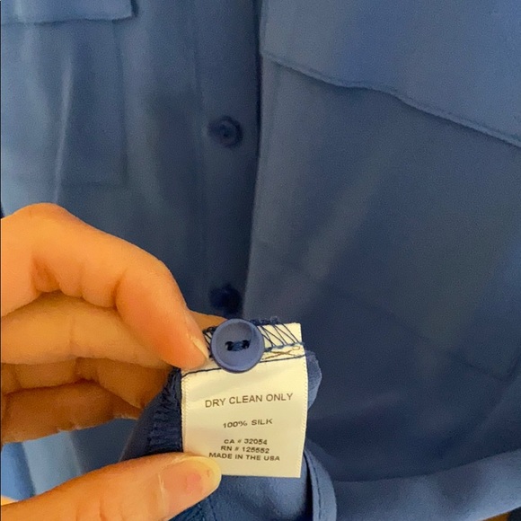 Zoe & Sam Silk blue blouse - Picture 5 of 6